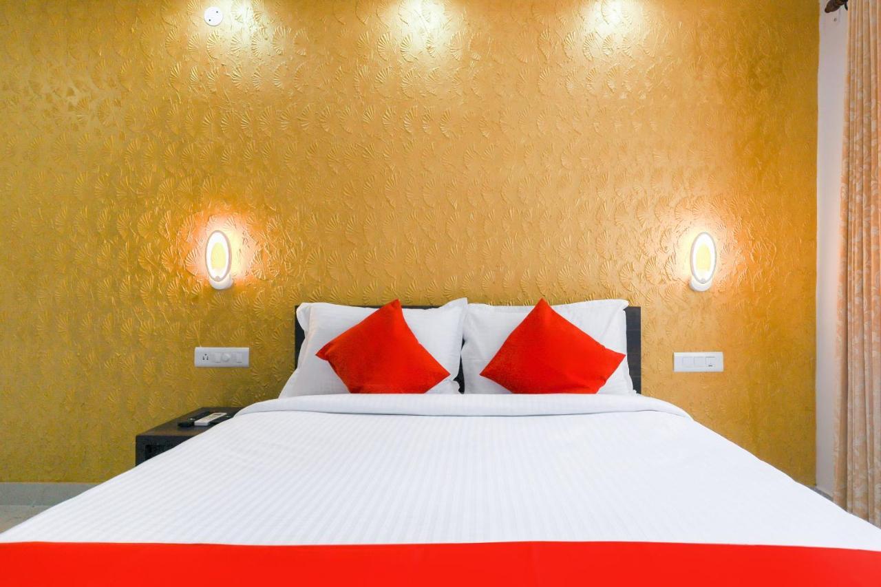Hotel Capital O 71307 Feathers Kochi Zewnętrze zdjęcie