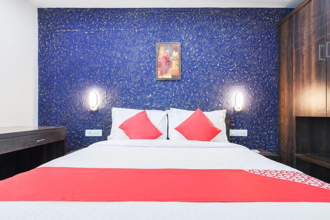 Hotel Capital O 71307 Feathers Kochi Zewnętrze zdjęcie